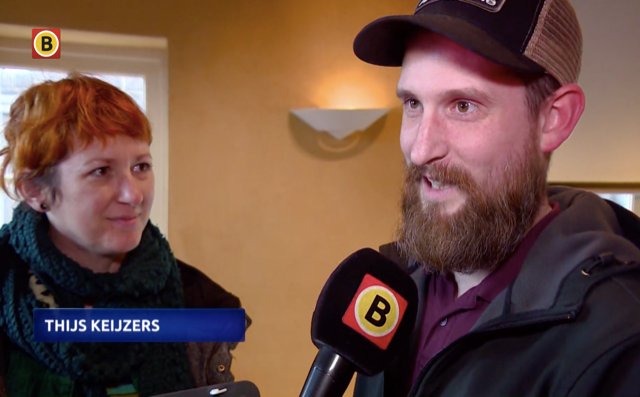 Thijs en Manon zijn gisteren begonnen met het uitbroeden van hun doehetzelfkippen. Over 21 dagen worden er drie kippen geboren of misschien wel 2 vegetariërs? Bij <a href="/omroepbrabant/">Omroep Brabant</a> vertellen ze wat ze ervan verwachten:   omroepbrabant.nl/Media.aspx?d=2… 

#doehetzelfkip