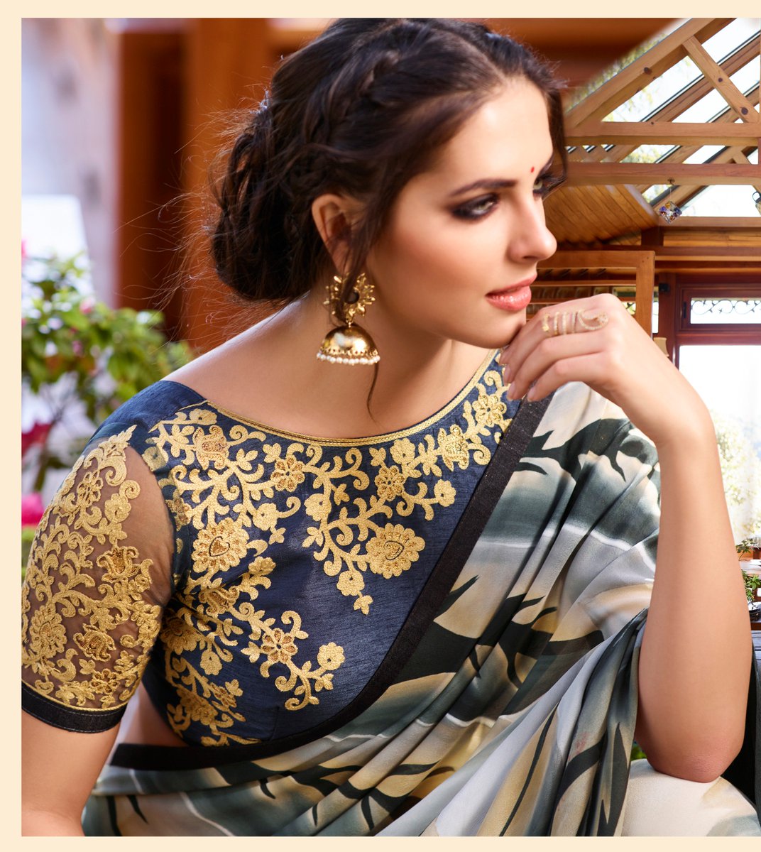 ShailybySanskar's tweet photo. Shaily Georgette Printed Saree With Embroidered Blouse
visiy :-https://t.co/nf0ZyTp1SH
WA 9978621400
#india #onlineshopping #thefirstbazaar #online #women #clothing #ethnicwear #festivewear #weddingwear #dinner #partywear #blouse #blousematerial #kalamkari #unstitched #blockprint https://t.co/Np4E2SHU5Z