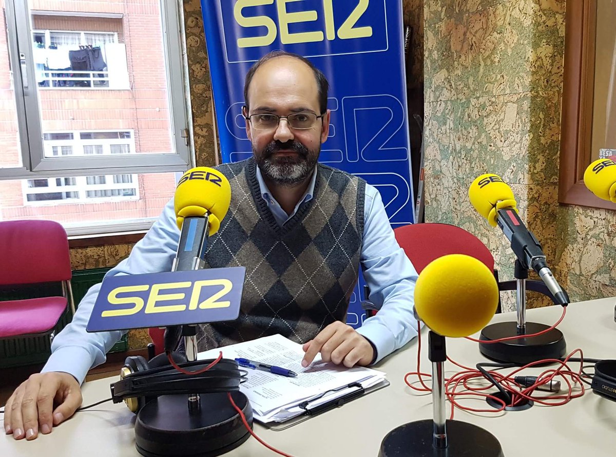 JoseLuisUrraca's tweet image. Hoy a partir de las 13:40 h seré entrevistado en la Cadena SER para responder e informar de diferentes cuestiones municipales. 🎙📻
#informar #explicar #comunicar