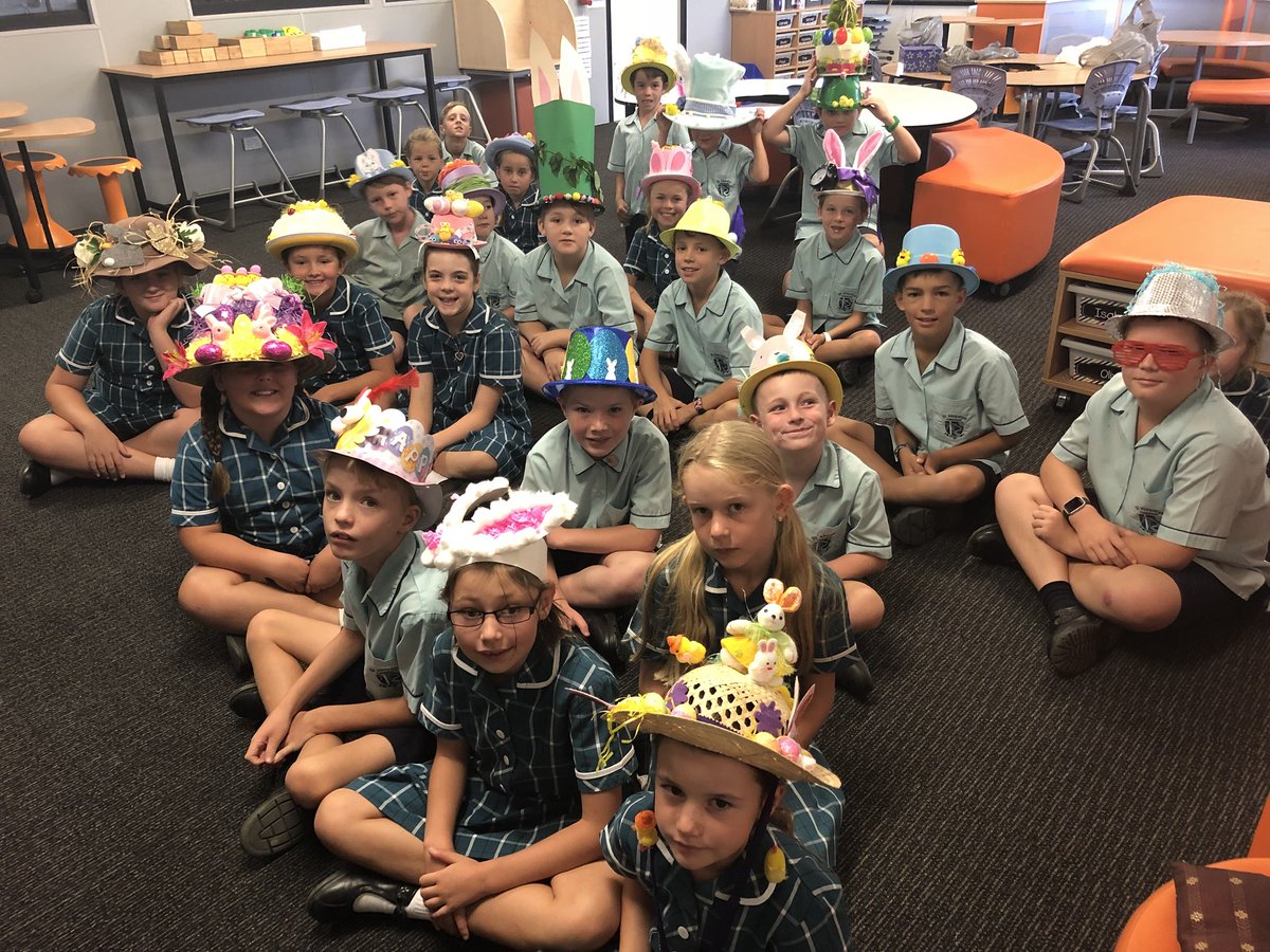 year3wattle's tweet photo. Easter Hat Parade! 🐣 https://t.co/QZMsTPTepY
