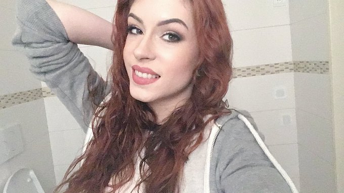 Double anal day ❤️ https://t.co/LXj5c5ztnw