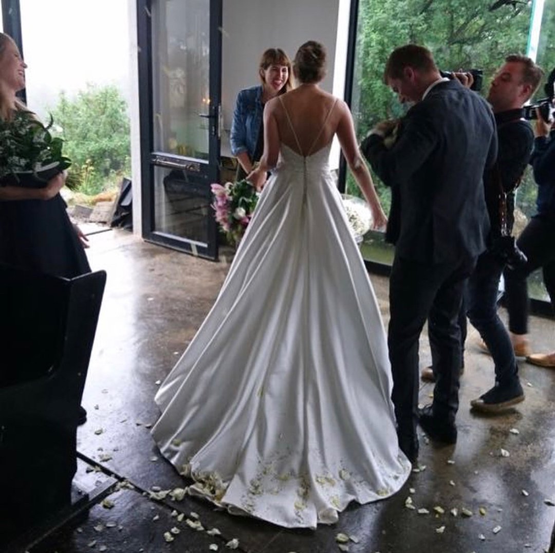 VesselinaP's tweet photo. Such beauty. How beautiful does our bride look in this perfect dress. #lovemyjob #madewithlove #bride #weddingdress ❤️ #love https://t.co/sHFYiMdOGx
