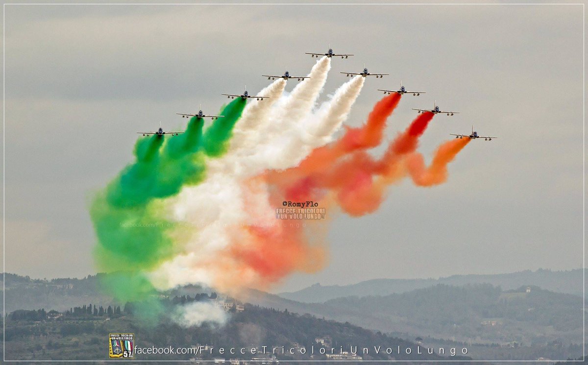 FrecceTricoFan's tweet photo. #FrecceTricolori #Firenze #28marzo2018 #95AM
➡https://t.co/X66W2ElJxB
➡https://t.co/2omxjuHIR8
➡https://t.co/hY2lIYSzdD
➡https://t.co/21dIeLVAuN https://t.co/kDOPlTQDD8