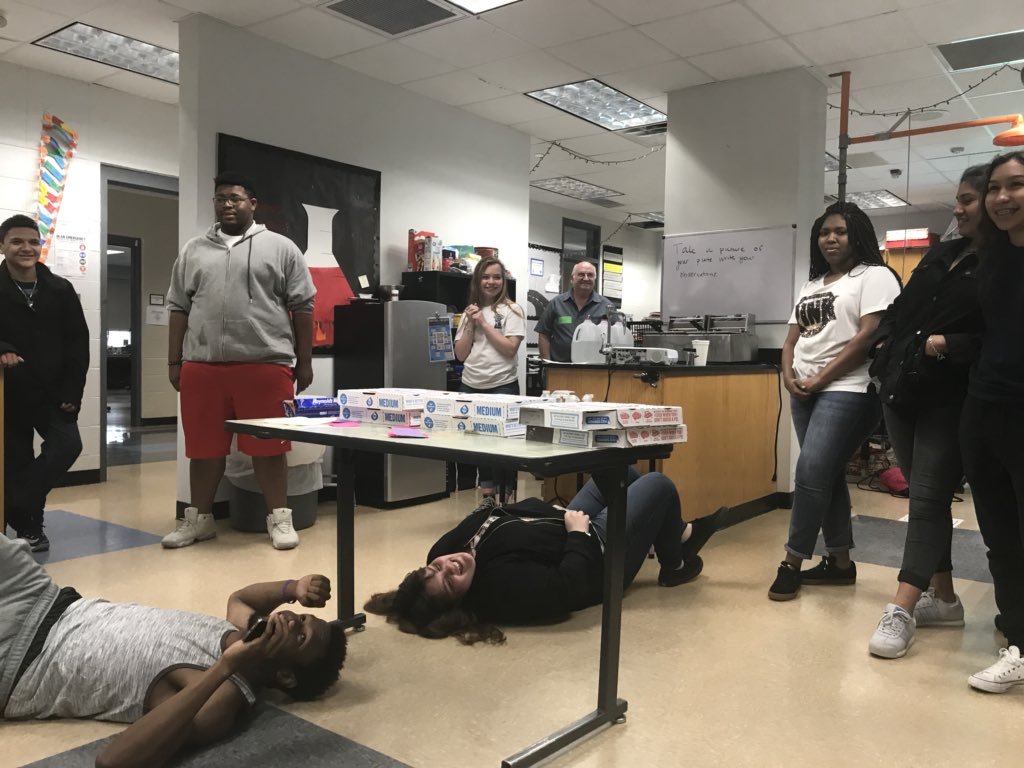 InteractMNTHS's tweet photo. If you missed our meeting yesterday, we had ALOT of fun. We are having another meeting this Wednesday. Wear your Interact shirt and dress ready to work, we’ll be planting a tree on campus! https://t.co/6TiCnhkK9B