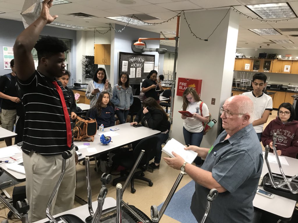 InteractMNTHS's tweet photo. If you missed our meeting yesterday, we had ALOT of fun. We are having another meeting this Wednesday. Wear your Interact shirt and dress ready to work, we’ll be planting a tree on campus! https://t.co/6TiCnhkK9B