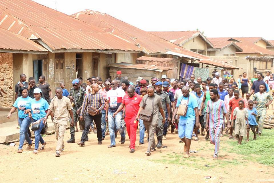 FemiBamisile's tweet photo. Good Friday courtesy visit to a women group in Omuo called Obirin Omuo. https://t.co/LENvpJw9bs