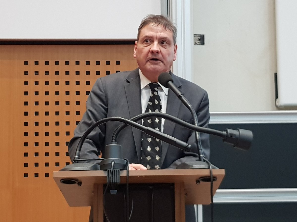Academie_Paris's tweet photo. Daniel Auverlot, recteur @AcCreteil : "Il n'y a pas de plan magique. La connaissance de nos élèves et de leur parcours est essentielle pour les faire réussir."
#AssisesDecrochageIDF https://t.co/KvFSpzYxOn