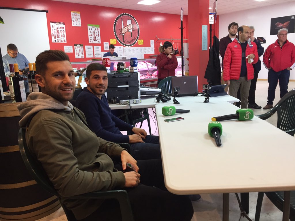 radiogolex's tweet photo. Ya están con nosotros NICO Delmonte y DYLAN en @CDurfran https://t.co/77laZHgP4g