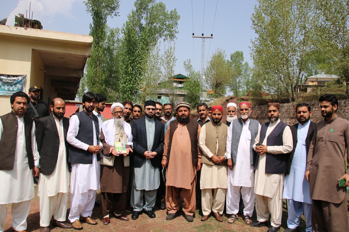 DrHassanQadri's tweet photo. Dr Hassan Qadri visits the acquired land for the MQI Islamic Centre in Murree. This land is of 4 Kanal in area and was donated by Muhammad Asad Abbasi of #MQI. https://t.co/2J113b6c4R