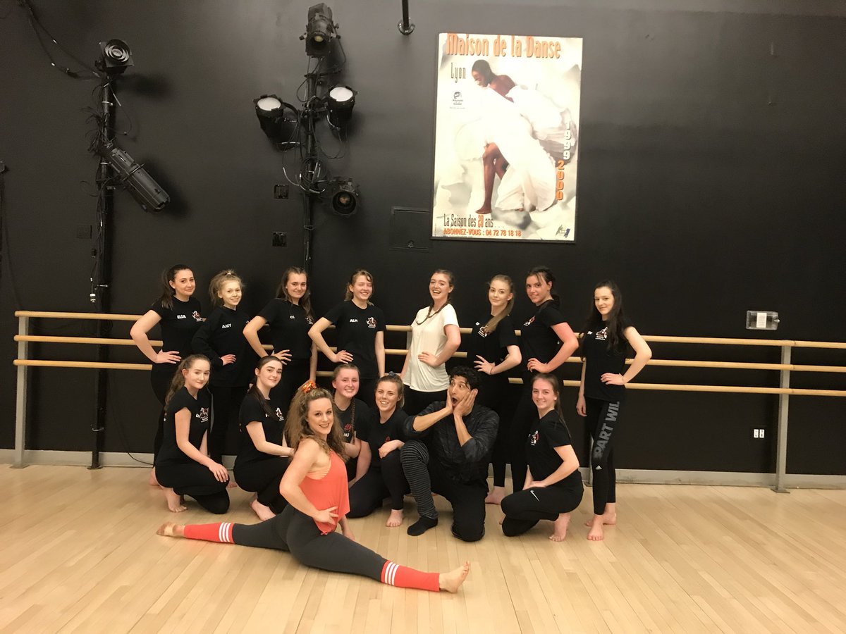 MrsThomasBeacon's tweet photo. Thank you Alvin Ailey Dance Studios got an amazing session today. Dancing in New York #whatdreamsaremadeof @ https://t.co/RBPQ4ceX1d