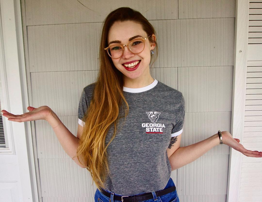 IWUDogScience's tweet photo. Congrats to Maisy, @IL_Wesleyan class of 2018! Maisy received a fellowship to earn her PhD at @GeorgiaStateU studying primates! #AllInForWesleyan is the perfect day to support students like Maisy! All gifts are matched, dollar-for-dollar, RIGHT NOW! https://t.co/J8jOVn3cyl https://t.co/KBXED25fDa