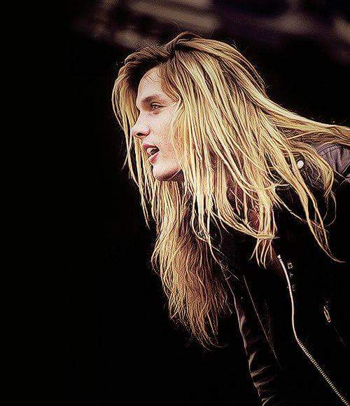 Happy birthday........
Sebastian bach......... 