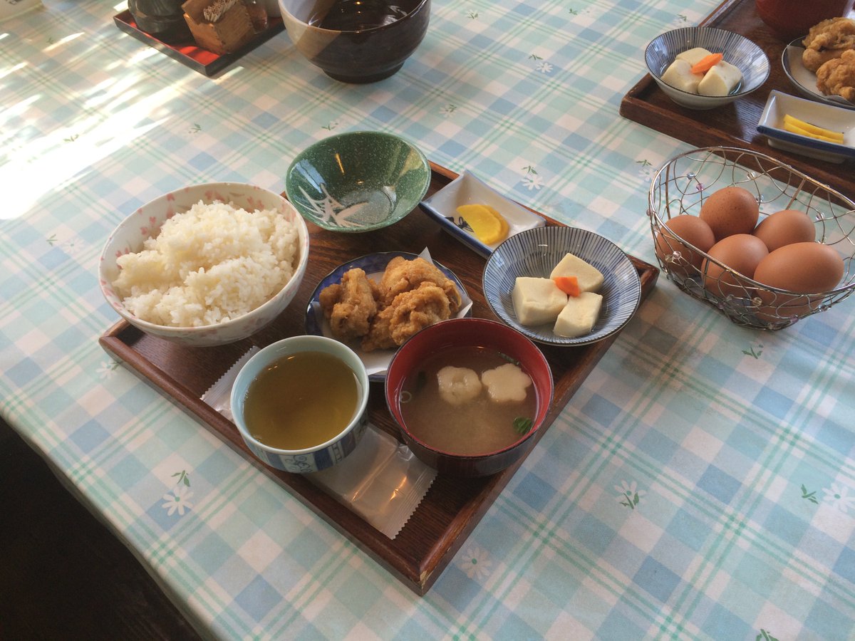 Guredius's tweet photo. 亀岡・美山方面にツーリング行く人にはお馴染みの
R423・亀岡市の弁天の里
たまご食べ放題におかずちょっこり^^
#これ見た人はフォルダにある食べ物晒す
#ツーリング
#美山 #R423 #亀岡 https://t.co/GCaKCdGzN5