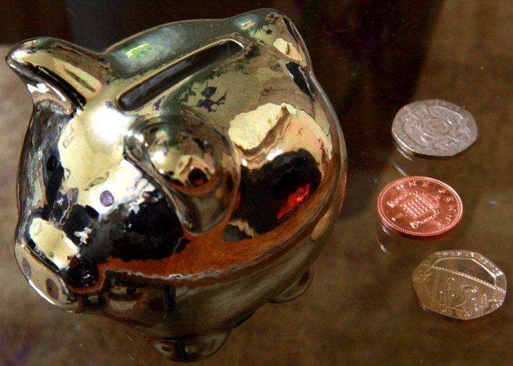 #Money And Relationship: How to Prevent the Collision? bit.ly/2GMkZ73 #FamilyBudget #RelationshipAdvice