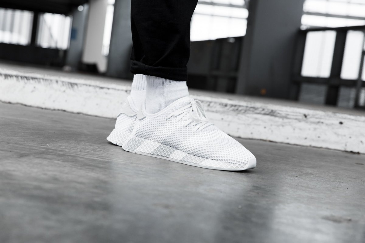 adidas consortium deerupt