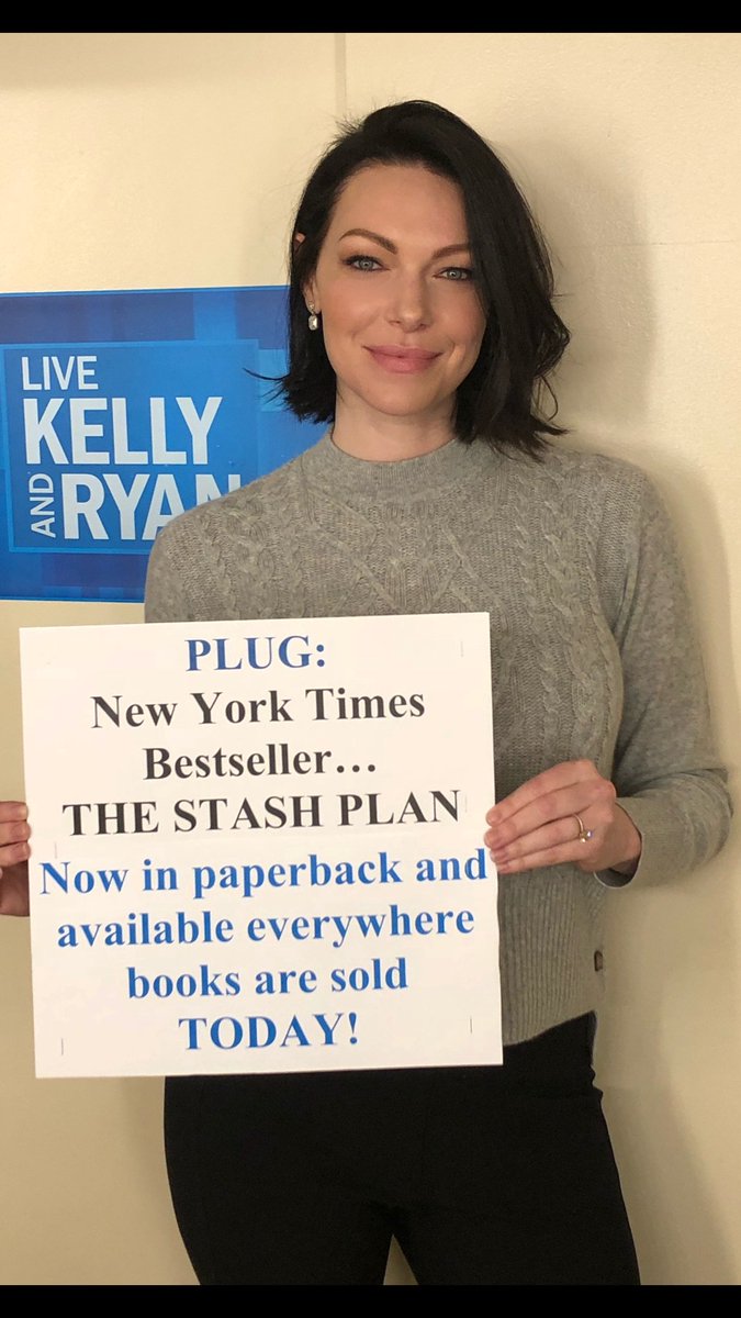 Watch me live on @LiveKellyRyan NOW! Thanks to my glam squad Dayna Goldstein (hair) & Victor Henao (makeup). #TheStashPlan