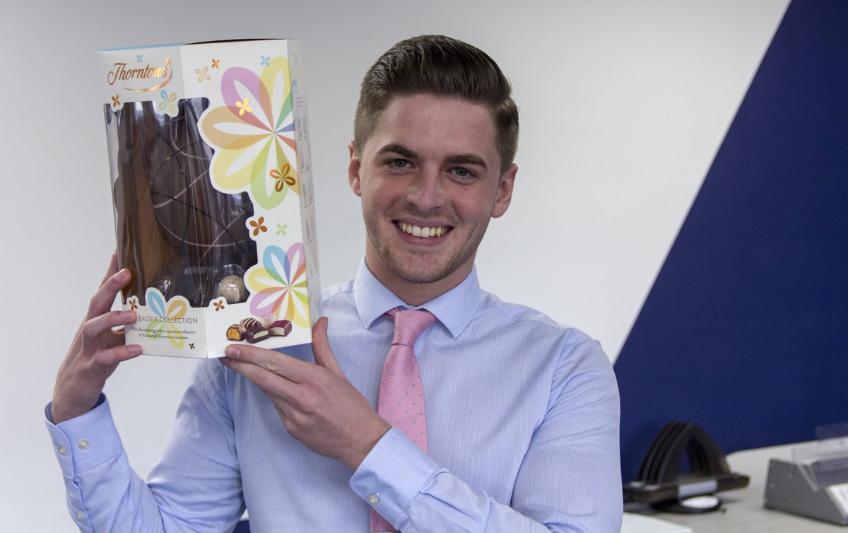 AESSEALplc's tweet photo. Congratulations to Brad on winning our AESTER Challenge as part of the @MasterCutler18 in aid of @BluebellWoodCH. If you would like to support us please visit https://t.co/mOZSSpHrJ5 to donate #SteelCitySuperheroes #MasterCutlerChallenge #charity #fundraising https://t.co/3ePBhHZDkx