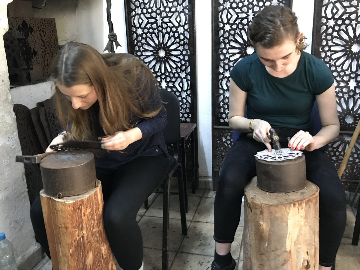 CIEESeville's tweet photo. Students in the Business&amp;Society program regularly visit the Old School of Arts and Crafts of Tetouan. B&amp;S students have had a go at all the different workshops in the school under the guidance of both the teachers and the pupils of the school #CIEE #StudyAbroad #CIEESeville https://t.co/RKxGWOfL3z