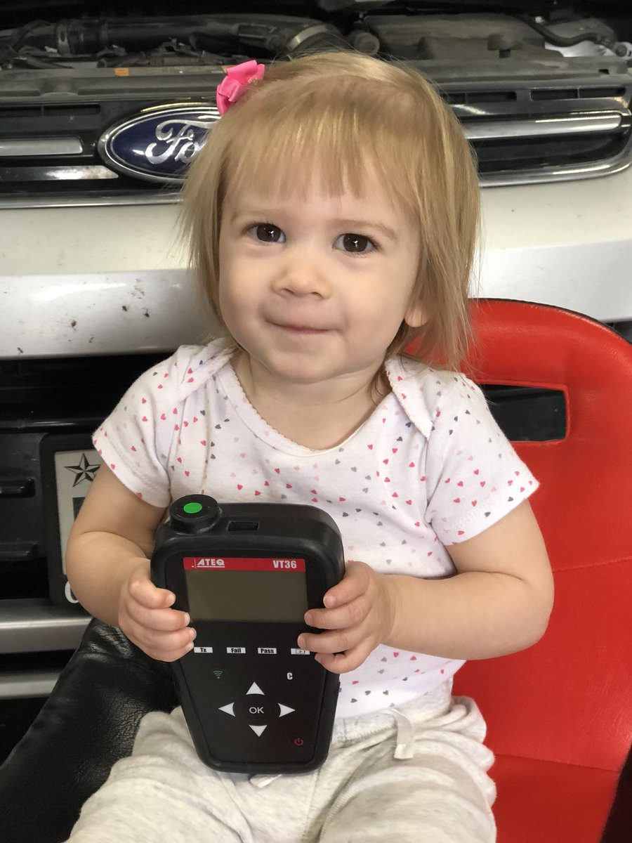 MyFathersShop's tweet image. @ATEQTPMS is having 4 more days of giveaways! Just post a picture of your ATEQTPMS Tool .Dont have one ? @ATEQTPMS has a very affordable TPMS tool called VT36 show here with our little helper #ATEQTPMS .