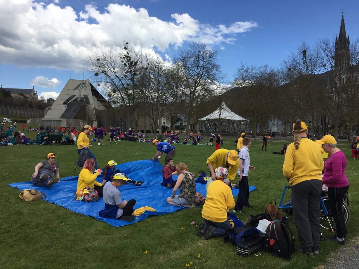 Pollock3Hugh's tweet photo. Group 56 on the meadow in Lourdes https://t.co/VqVMBEQGxz