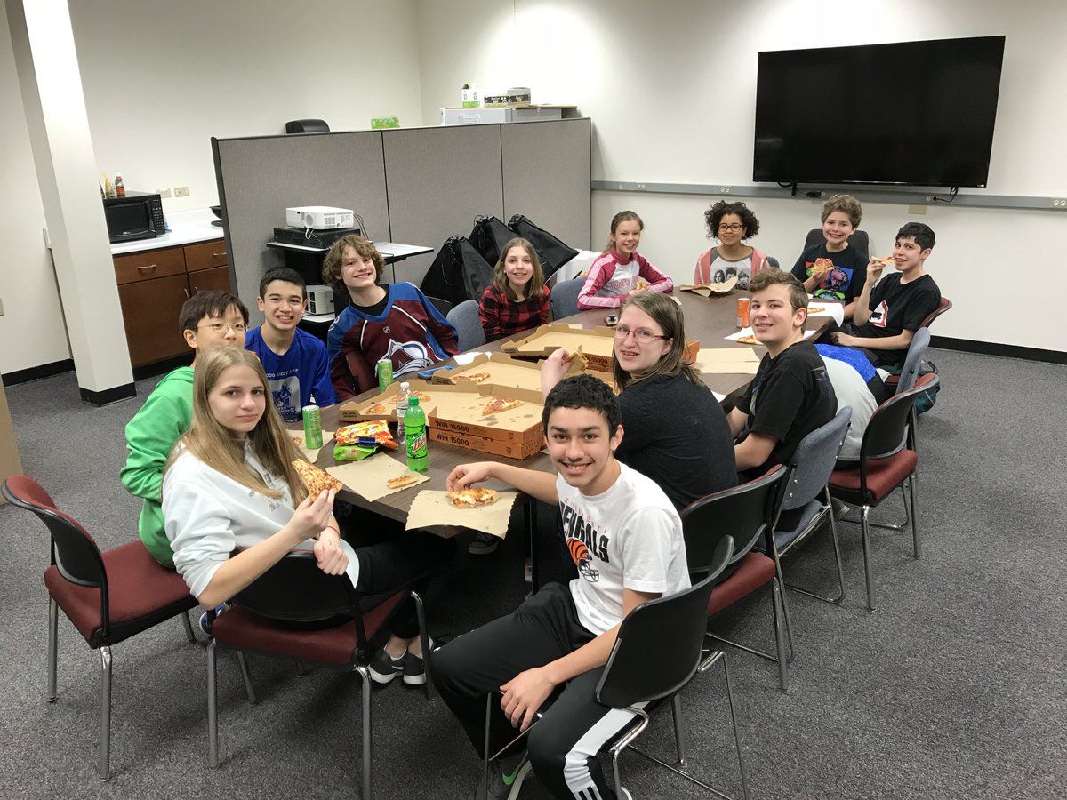 wilsonraiders's tweet photo. Students from Mrs. Hooyman’s resource group won the student council’s Help for the Homeless Fundraiser challenge. In total, our school’s students collected about 300 items in a week. https://t.co/RTQW7FzsLg