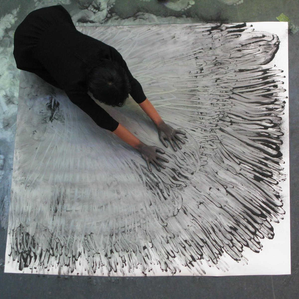 artsuniplym's tweet photo. Get your tickets to The Embodied Experience of Drawing symposium with keynote speaker Dr Janette Kerr, taking place @OceanStudios on Friday 13 April  2018: https://t.co/3BNsGmsoNJ https://t.co/afk1YD29wa