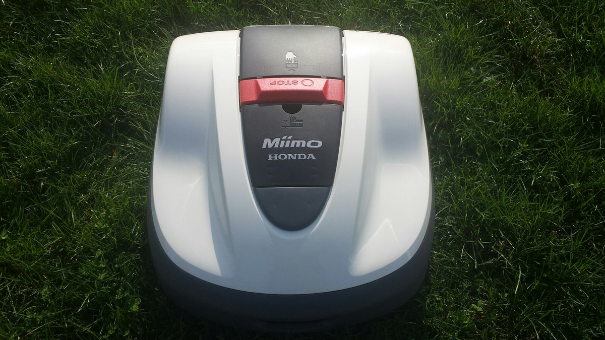 TurfPhD's tweet photo. The future of mowing has arrived at UK. We're Excited to partner with @HondaPower_US to investigate the Honda Miimo robotic mower. Come check it out at Field Day, July 12. #Honda #kyturf https://t.co/3sCjdS3mWJ