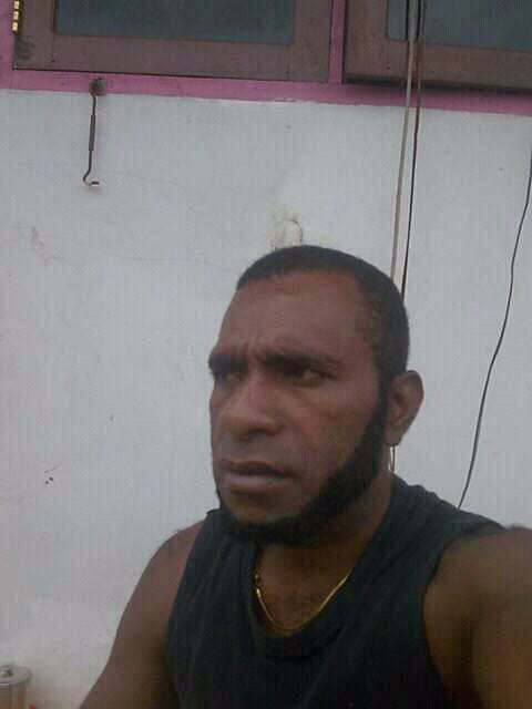 Asmuruf fambers tweet media