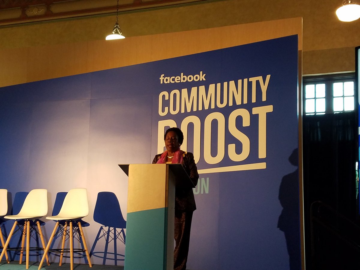 HoustonOBO's tweet image. Congresswoman Sheila Jackson Lee speaking on supporting #smallbusiness owners at @facebook #communityboost.