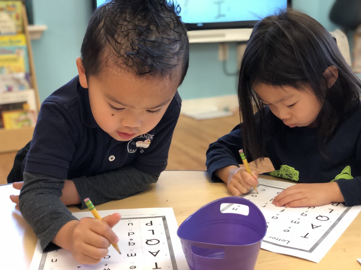 Flamingotexas's tweet image. Only 4 and conquering the world! #Motivation #strength #teachingpower #ThankATeacher