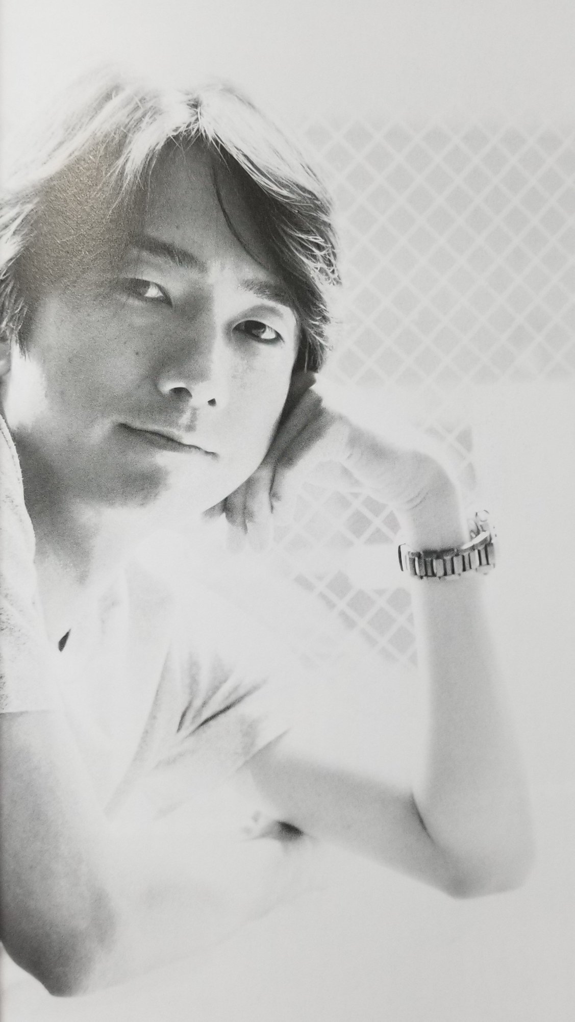 サンデーハーバー 3時間かけて持っている雑誌漁ってようやく発見した眞島さん きちんとインタビューされてるのはこれのみで Tv誌は数が恐ろしいのでまたいずれか カラーがほしかったけど白黒でもかっこいい 眞島秀和 わたるんロス 眞島秀和