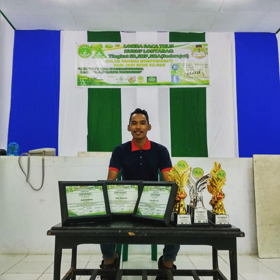 adhySuradi's tweet photo. Alhamdulillah Lomba Baca Tulis Huruf Lontaraq Tingkat SD, SMP, SMA (Se-Derajat) Oleh pimpinan Cabang IPNU dan IPPNU Kab. BONE ....SUKSES 🙏🙏🙏🙏🙏 #ipnubone #ippnubone #nahdatululamabone #harijadibone688 #salambudaya🎭 #saveyourculture #hjb688 #ipnuippnu #ipnuippnukeren https://t.co/po25OHrFyZ