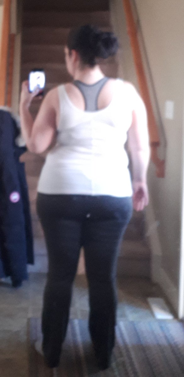 HoneyRunning's tweet photo. #ultimatehigh #orisitlow? #weightloss #startingnow #nottomorrow #nomorestalling #feelingshitty #backfat 😣😔 https://t.co/j88dYqL4Zr