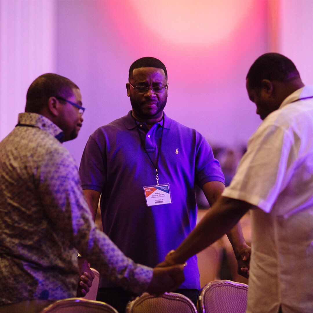 EKBPC's tweet photo. "Finally, brethren, pray for us, that the word of the Lord may have free course, and be glorified, even as it is with you:" 2 Thess. 3:1 // Early-bird registration is now open at https://t.co/Z0D9UzL4ds // #EKBPC2018 #preachingconference https://t.co/OV0jH7l5nO