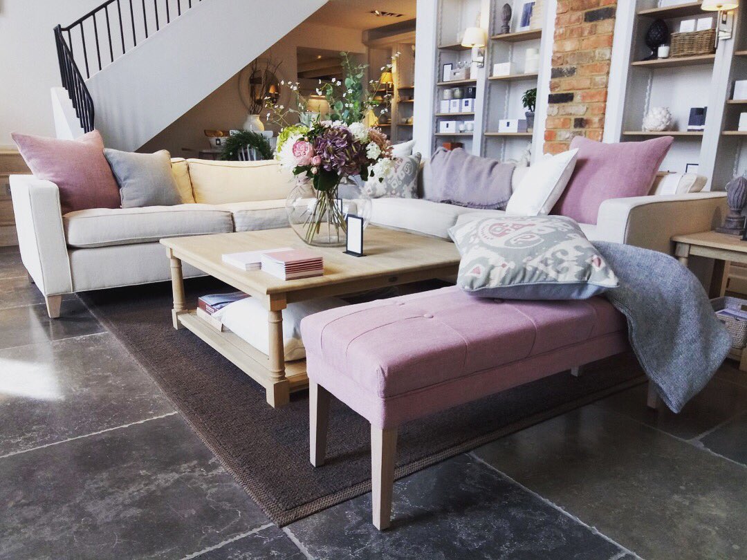 Neptune Canterbury tweet media