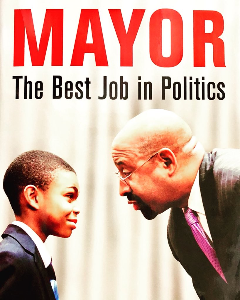 pennbookstore's tweet photo. ❗️TODAY❗️
April 3rd, at 6:00pm join us as we welcome former Philadelphia Mayor Michael A. Nutter and Dr. Mark Alan Hughes discussing “Mayor: The Best Job In Politics”
#event #bookstore #michaelnutter #philadelphia #Local #TuesdayBookBlog #tuesday #BookishTues #booklovers https://t.co/FOqJhGyEjS