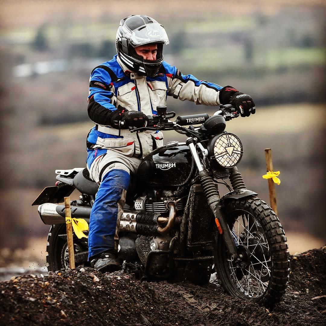 triumph street scrambler off road