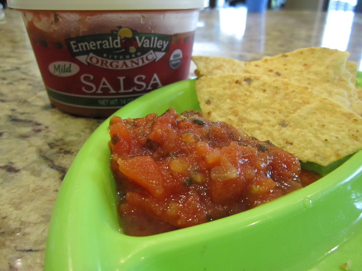 BerryCart's tweet image. Give your health Vitamin C kick with Emerald Valley Organic Salsa. Enjoy heat in every bite. bit.ly/2IEO7Lh