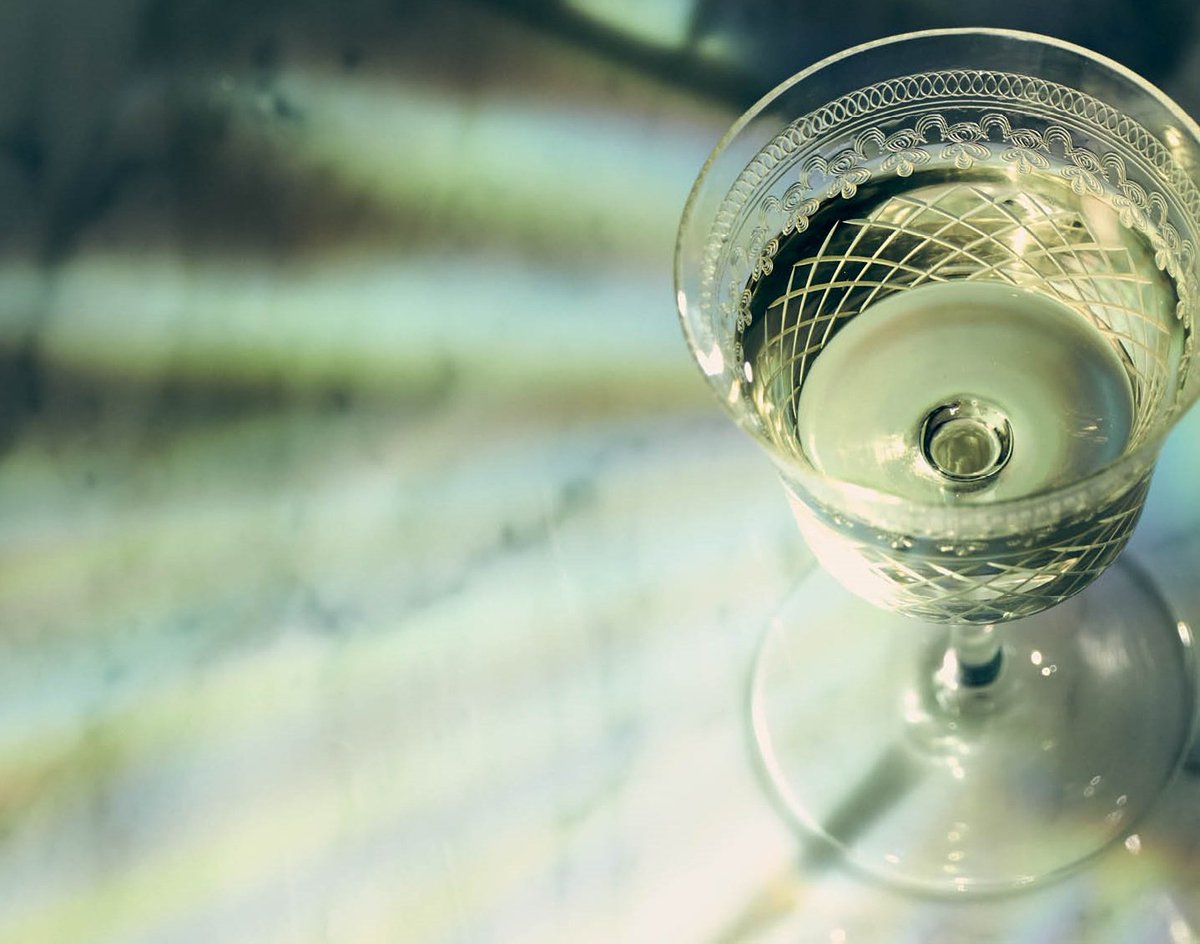 EnotriaCoe's tweet photo. The French Renaissance had seismic effects on the world as we know it today. Just as France experienced a cultural rebirth, so too is our French portfolio experiencing a renaissance. Join us at @theritzlondon on 17 April for a French tasting like no other https://t.co/wYHKnQqaIA https://t.co/daCWWBTiWv