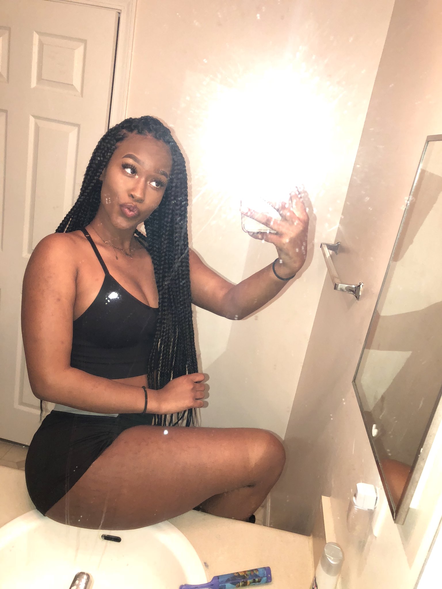 new twitt @ sothtskelaa on X: tell em kela what he need👅  t.co3EXBuDdgeq  X