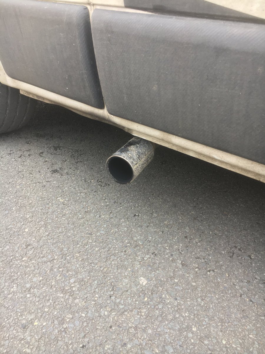 AliRushforth44's tweet photo. “Excuse me, are those exhausts in the skip being thrown?”
“Yes mate”
“Can I have a bit please?”
“Help yourself”
#RaceVan #SideExit 🚐💨 https://t.co/aai1DAMqH1