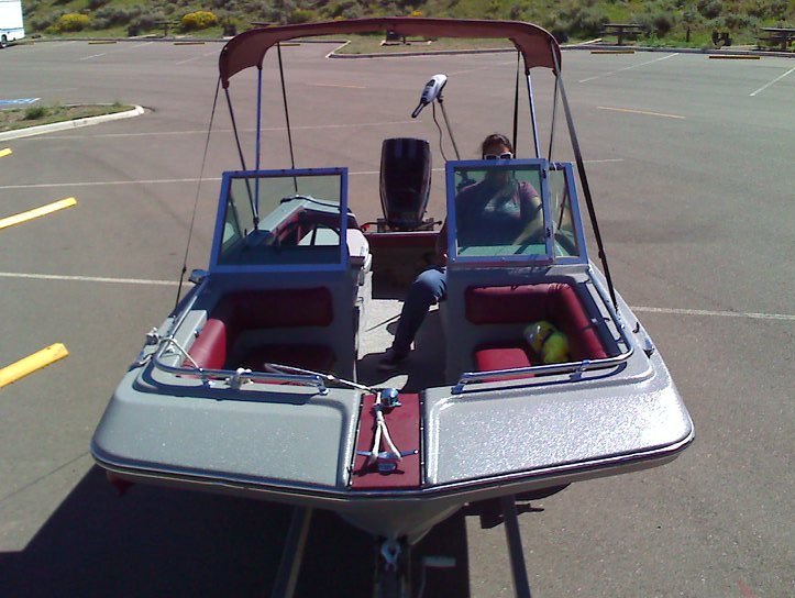 LineXCos's tweet image. Who said that boat looks old? Give it a quick face lift and protection - it still runs like new, right!? #LineXIt #boating #boats #coloradosprings #colorado #adventures