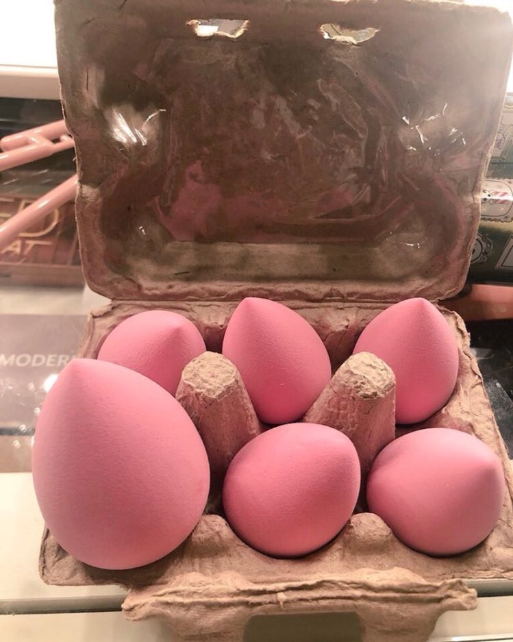 makeupgirlies's tweet image. rt to win: beauty bakerie blending eggs ✨

must be following me &amp;amp; @GlamourGoalsxo