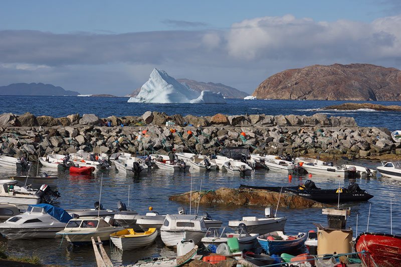 Thinking what you could do this fall? Here are the top 10 reasons to visit the #Arctic! #TravelTuesday @visitgreenland ow.ly/jzjL30imvGu