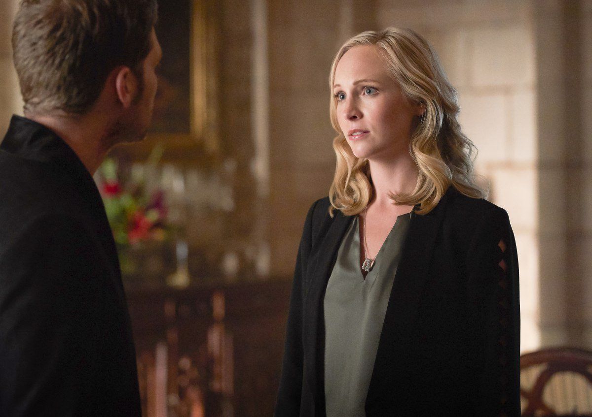 CandiceASource's tweet photo. #RAPPEL L'épisode 5x01 de #TheOriginals avec @CandiceAccola sera diffusé le 18 Avril prochain sur la CW aux USA ! #CantWait #TVD #VampireDiaries @cwtvd @cworiginals @JosephMorgan #CarolineForbes https://t.co/ZMnznHDsYG