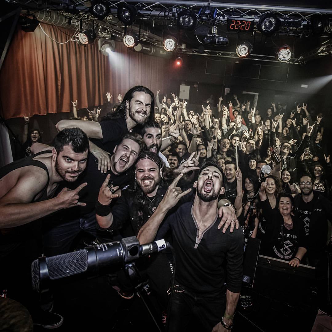 Nocheterna tweet media