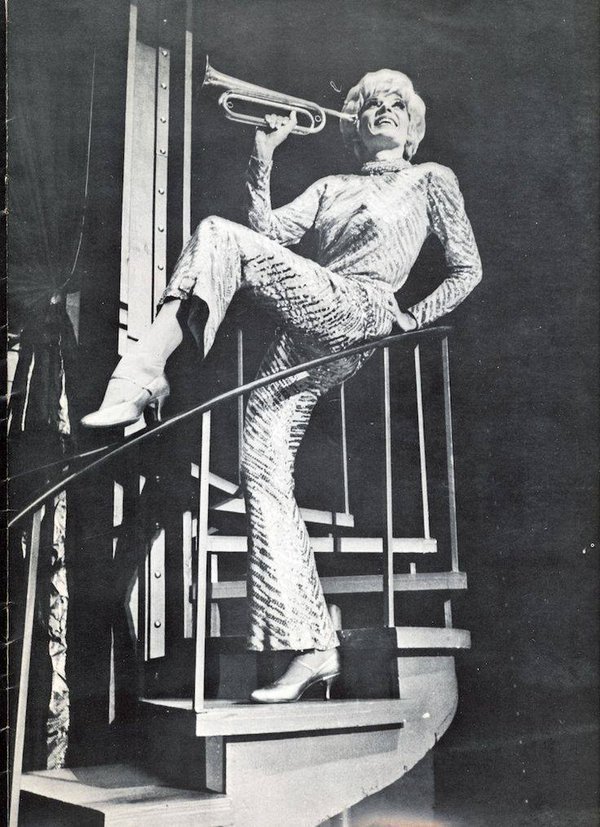 TWAwards's tweet photo. Happy birthday #SheilaSmith! ๐
'67 winner for MAME https://t.co/edONaBZR4w