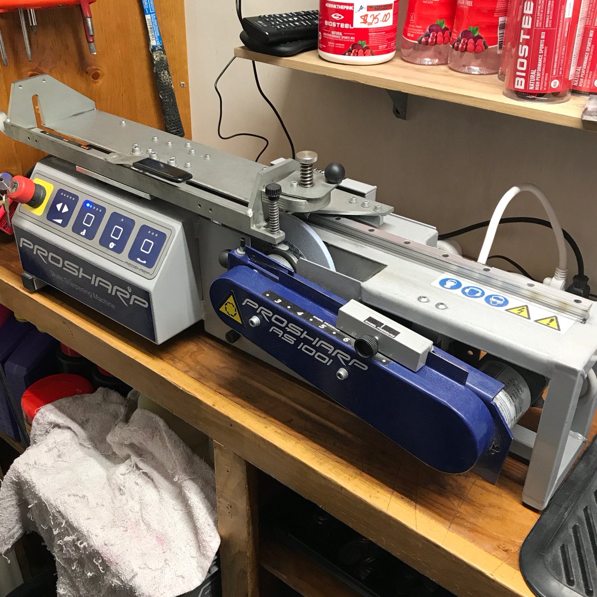 Weston Last Tournament starts today and runs to April 22/18, we are ready with the Prosharp AS1001. Drop by <a href="/WestonArenaPro/">Weston Arena Proshop</a> we are open every week night 5:30pm and 6:30 am on weekends.