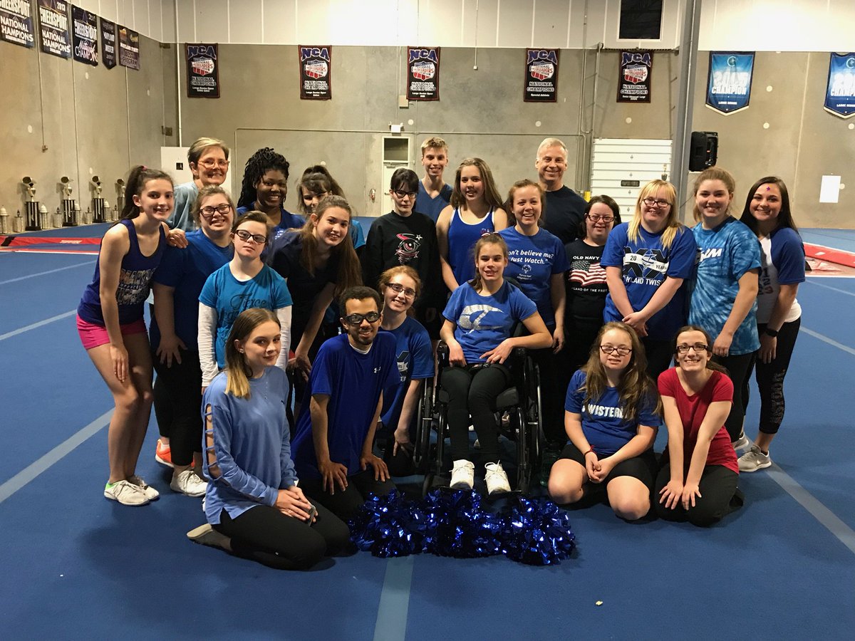 Eye of the Storm supported #LightItUpBlue for World Autism Day 4/2/18 at practice last night. #supportforall