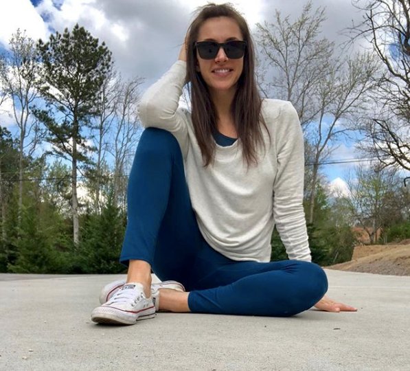 barreALLEY's tweet photo. Went through my @Wantableco box and drooled over just about everything. Have you tried it yet? Today’s the perfect spring day to wake up your wardrobe with some fresh gear (please note my new @goodhYOUman top that I plan to live in)🙌🏽 https://t.co/TpkZrGI82v
